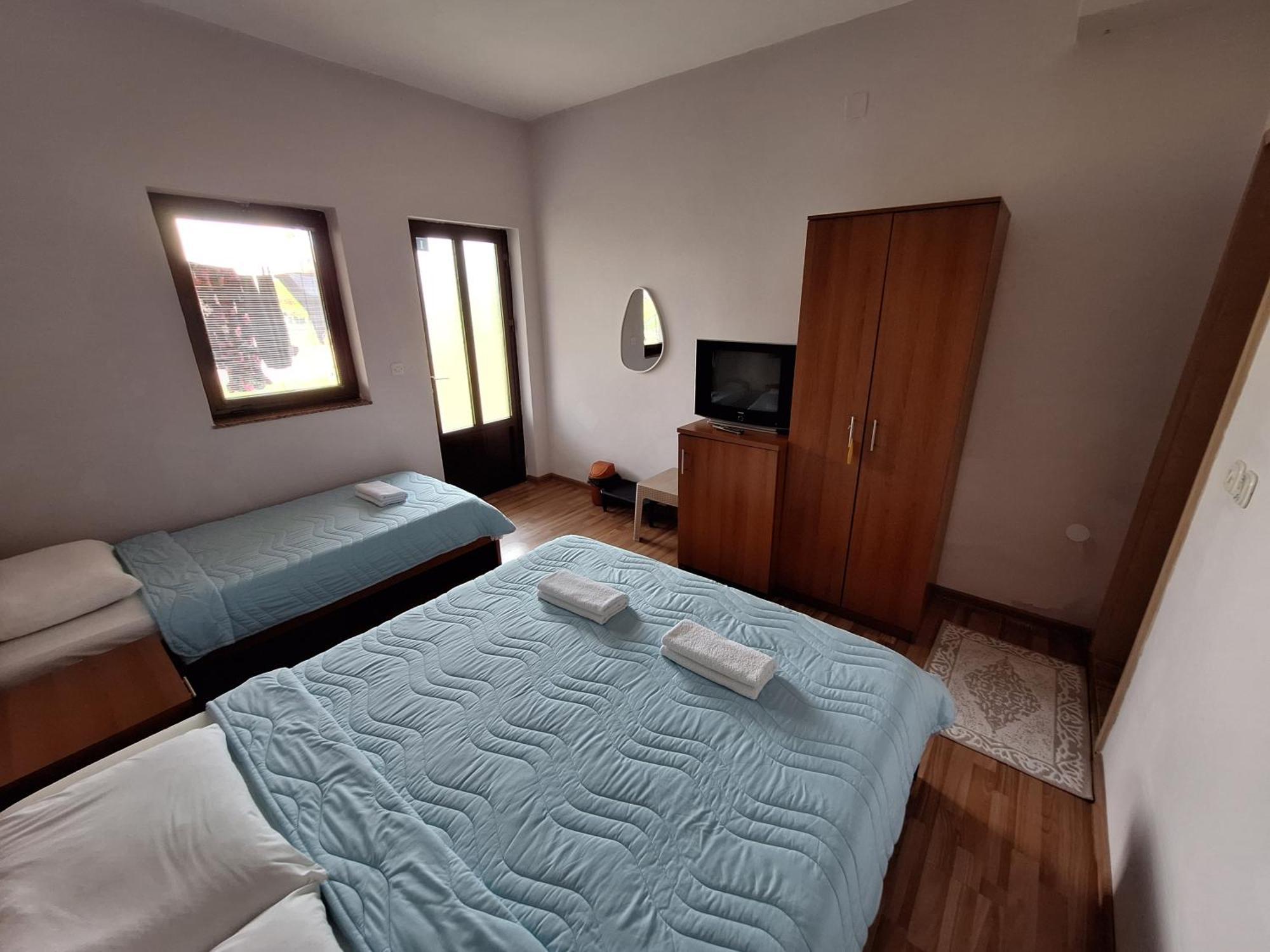 Studio Apartments Oleg Ohrid Exterior photo
